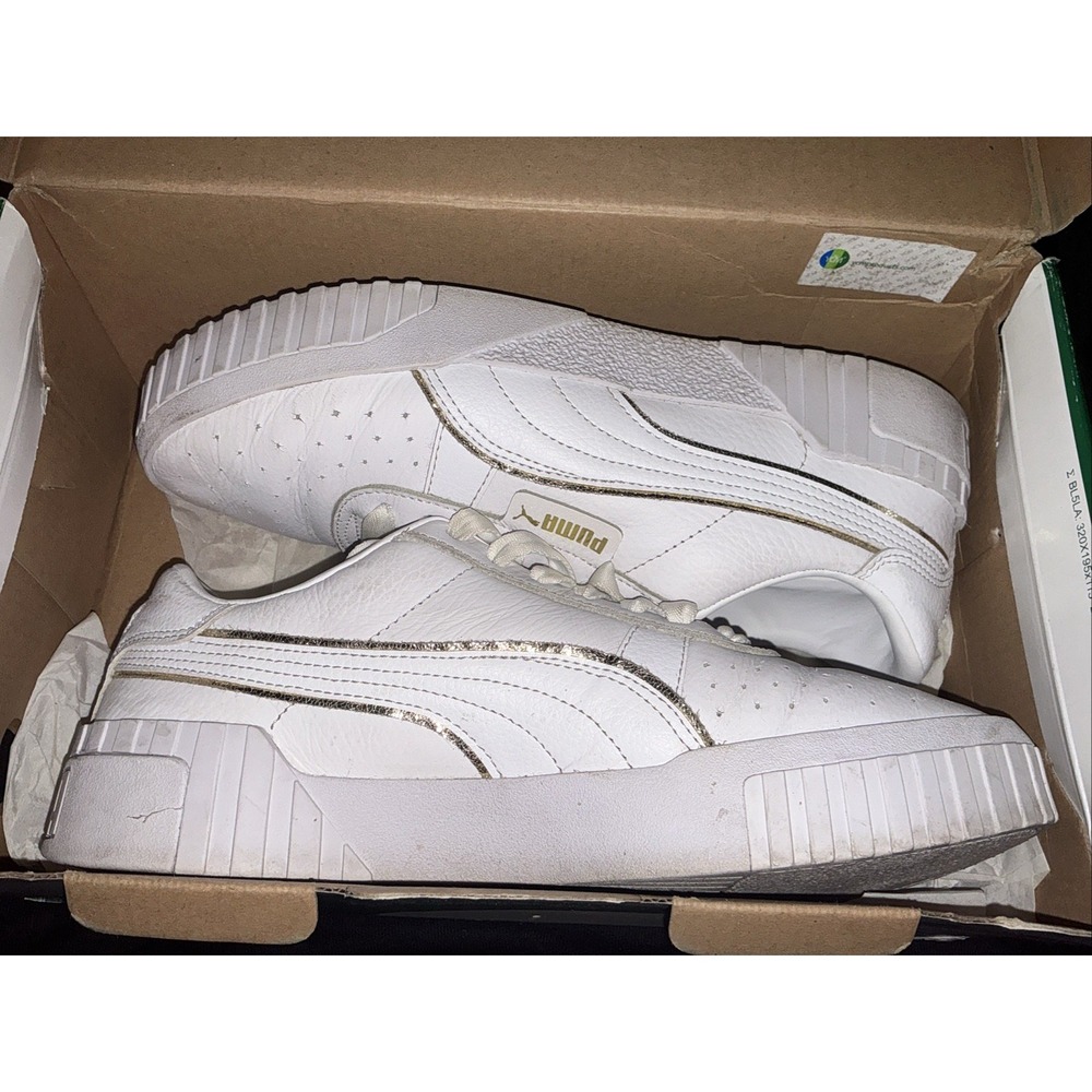 Women's Size 10 Puma white leather‎ shoes - good used condition